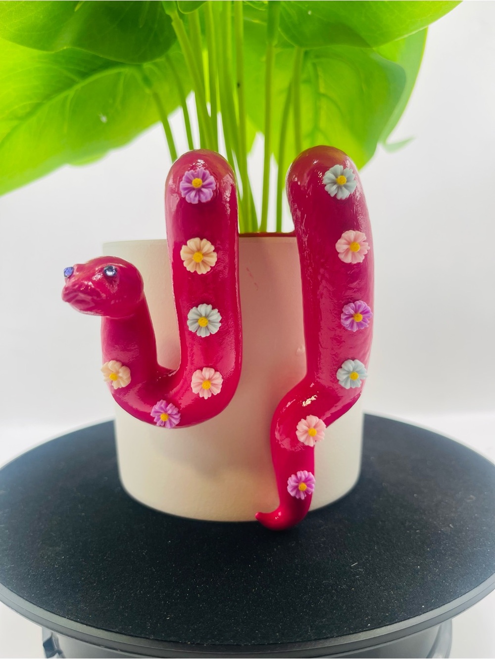 “Miss Daisy Mae” Pink Floral Hanging Snake Planter Accent Decorative Home Accent